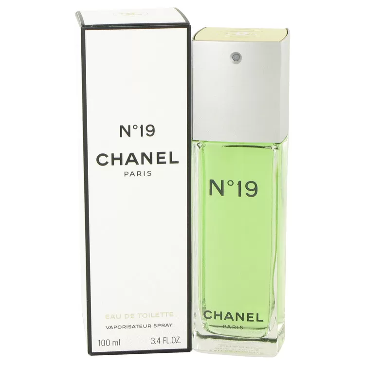 CHANEL 19 Eau De Toilette Spray